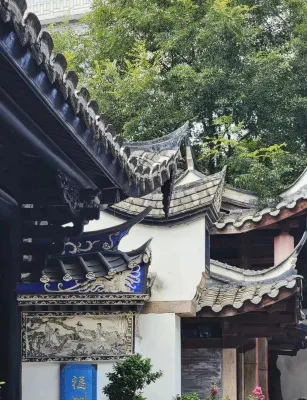 Gelunbu Hotel (Fuzhou Sanfang Qixiang Dojiekou) Circondario Photos