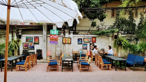 Merry V. Guesthouse Ăn uống Photos