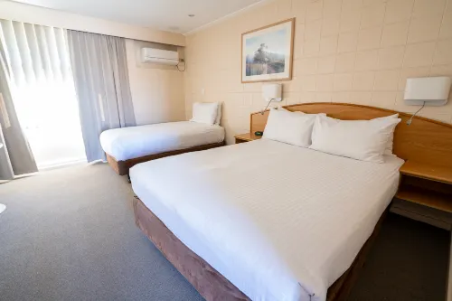 Hospitality Geraldton, SureStay Collection by Best Western Værelser Photos