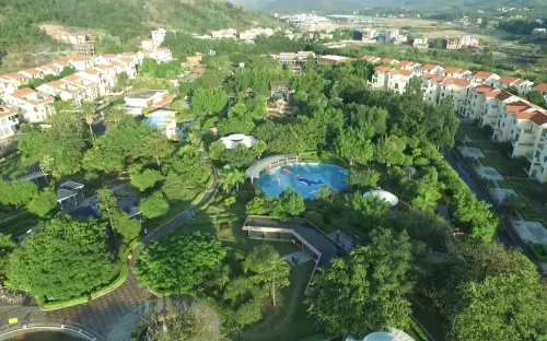 Caoxi Hot Spring Holiday Resort Featured Photos