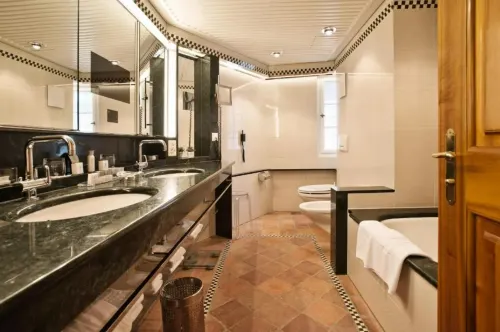 Widder Hotel - Zurichs Luxury Hideaway Номера Photos