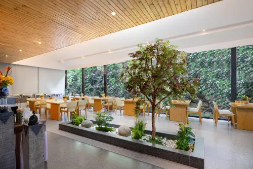 Quanshe Yunqi: Vista 270° Luxury Garden Designer Hotel (Zhuhai Jinwan Airport Branch) Ristorazione Photos