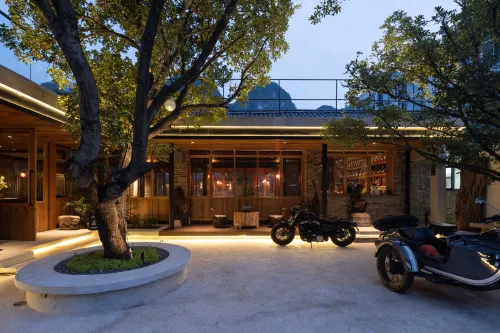 Governor's Mansion Courtyard•Centennial Old House• Vacation Homestay Extérieur Photos