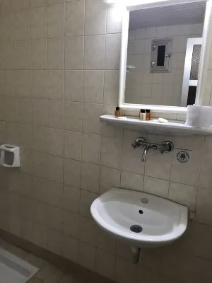 Cesmeli Hotel - Bursa uygun otel Zimmer Photos