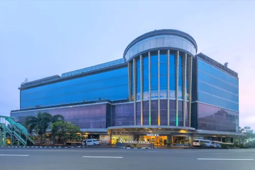Grand Edge Hotel Semarang Unggulan Photos