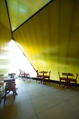 So City Hotel Restauration Photos