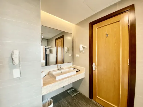 Muong Thanh Luxury Buôn Ma Thuột Phòng Photos