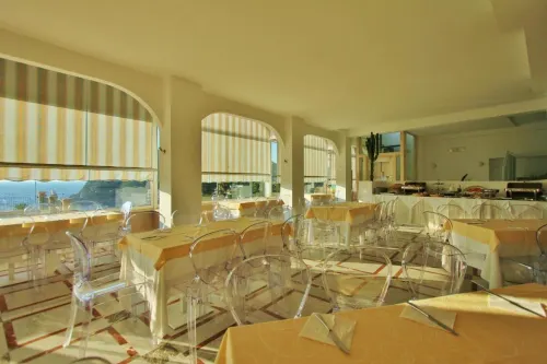 Hotel Baia Azzurra 4 stelle Ristorazione Photos