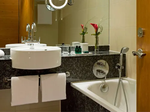 Sofitel London Heathrow Rooms Photos