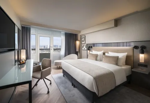 Leonardo Royal Hotel Frankfurt Zimmer Photos