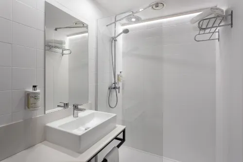 B&B Hotel Figueres Chambres Photos