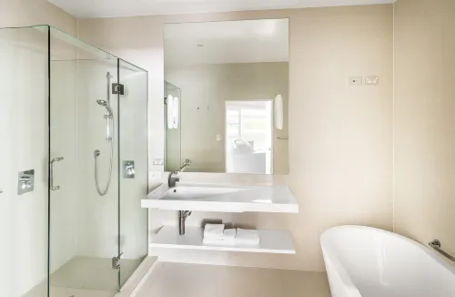 Hilton Lake Taupo Rooms Photos