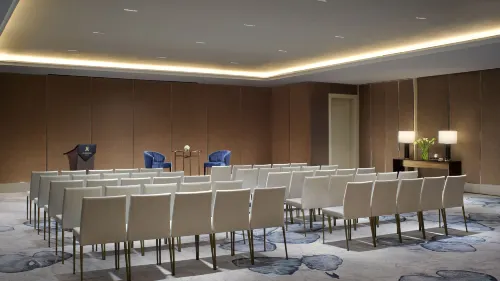 The St. Regis Jakarta Fasilitas Bisnis Photos