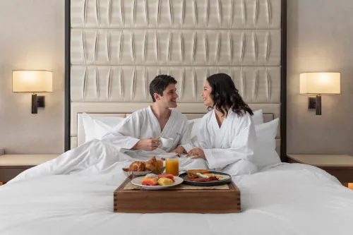 Sheraton Manila Hotel at Newport World Resorts Rooms Photos