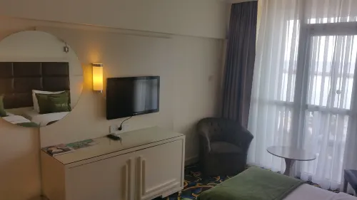 Oscar Resort Hotel Rooms Photos