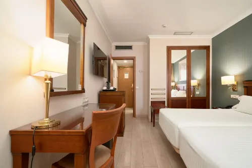 Hotel Bécquer Huoneet Photos