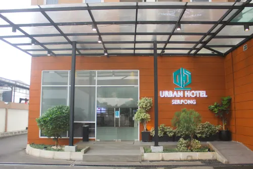 Urban Hotel Serpong Eksterior Photos
