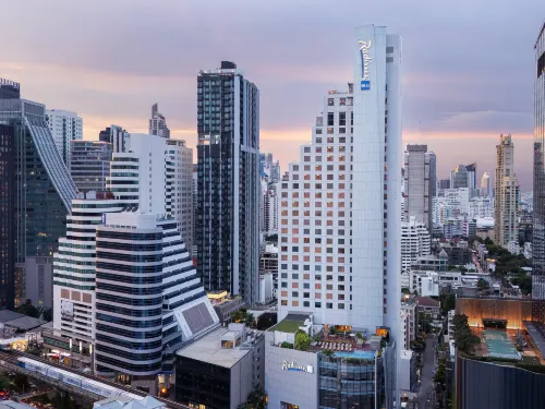 Radisson Blu Plaza Bangkok Featured Photos
