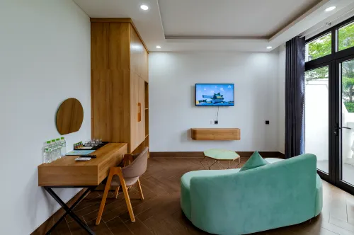 Lalisa Hotel Kamar Photos