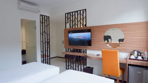 Front One Resort Magelang Kamar Photos