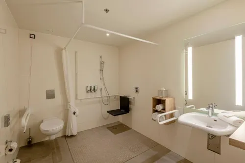 Hampton by Hilton Berlin City Centre Alexanderplatz Camere Photos