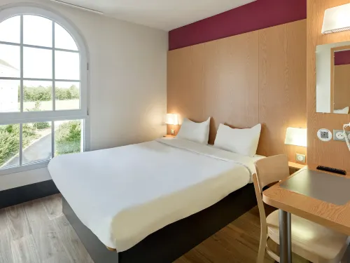 B&B HOTEL near Disneyland® Paris Zimmer Photos