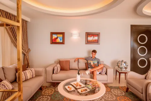وايت بيتش الباتروس Photos