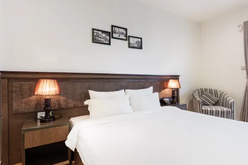 Collection O le Grand Hanoi Hotel - the Tryst Kamar Photos