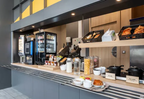 B&B HOTEL Lille Roubaix Campus Gare Restauration Photos