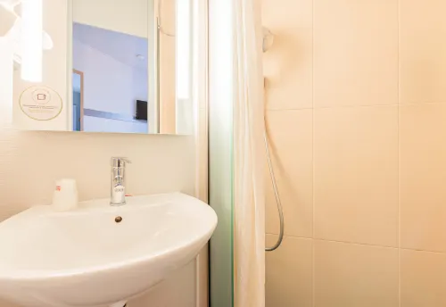 B&B Hotel Colmar Vignobles Ouest Chambres Photos