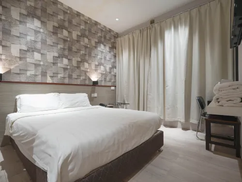 The Noble Hotel Featured Photos