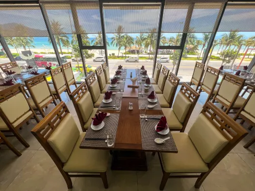 Serene Beach Hotel Danang Избранное Photos