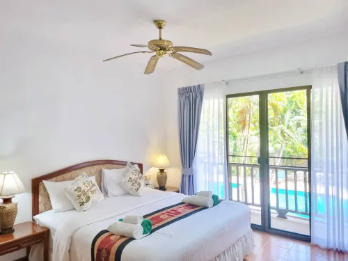 Kata Interhouse Resort by Haii Collection Zimmer Photos