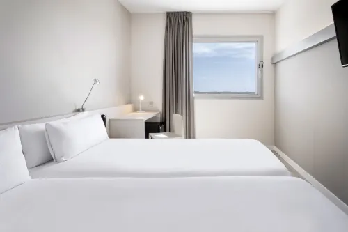 B&B Hotel Barcelona Viladecans Zimmer Photos