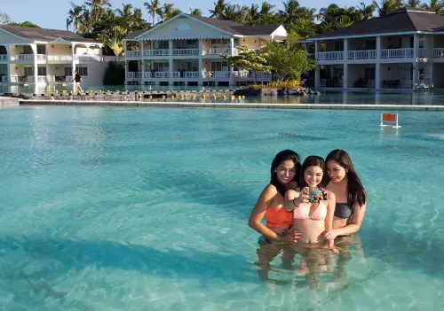 Plantation Bay Resort and Spa Exterior Photos