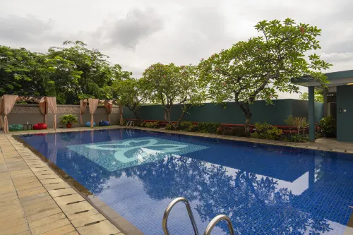 BATIQA Hotel Karawang Relaksasi & Rekreasi Photos