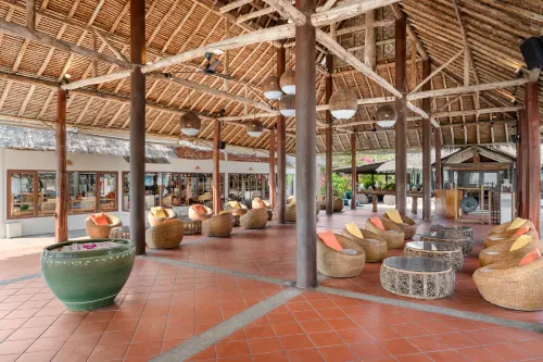 SAii Phi Phi Island Village Public Areas Photos