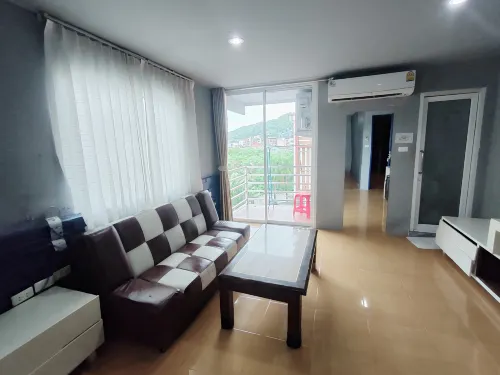 Madam House Patong Kamar Photos