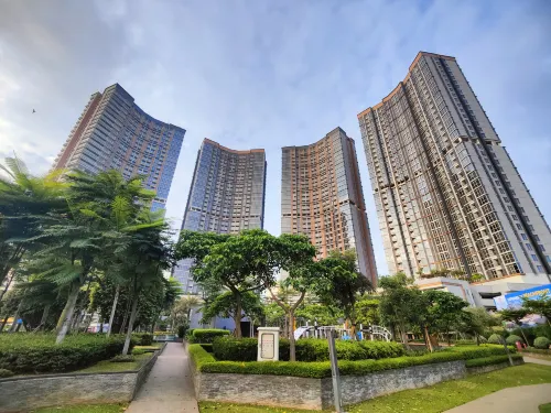 Jakarta Pik Gold Coast · Longyi (Cina) · Apartemen Laut View Eksterior Photos