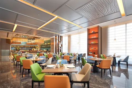 Hampton by Hilton Jiaxing Canal Dining Photos