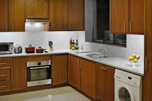 Ramada by Wyndham Downtown Dubai Zimmer Photos