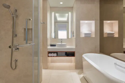 Sheraton Grand Danang Beach Resort & SPA Phòng Photos