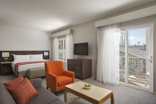 Corporate Inn Sunnyvale - All-Suite Hotel Rooms Photos