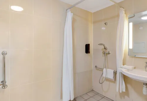 B&B HOTEL Dunkerque Centre Gare Chambres Photos