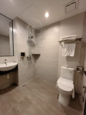Forum Hotel Penang Huoneet Photos