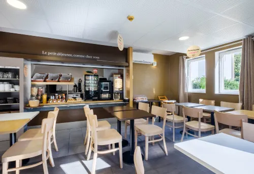 B&B HOTEL Villeneuve-Loubet Plage Restauration Photos