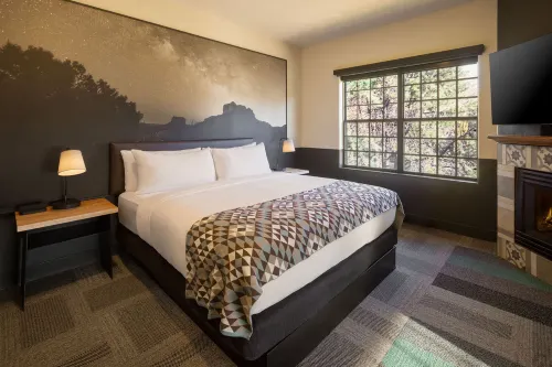 Mountain Modern Sedona Rooms Photos