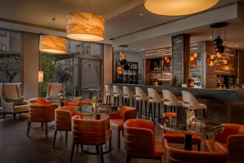Courtyard by Marriott Munich City Center Dining Photos