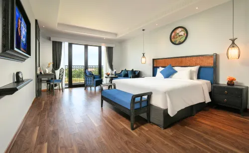 Shining Riverside Hoi An Boutique & Spa Featured Photos