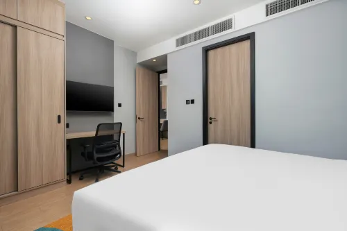 Holiday Inn & Suites Siracha Laemchabang Huoneet Photos